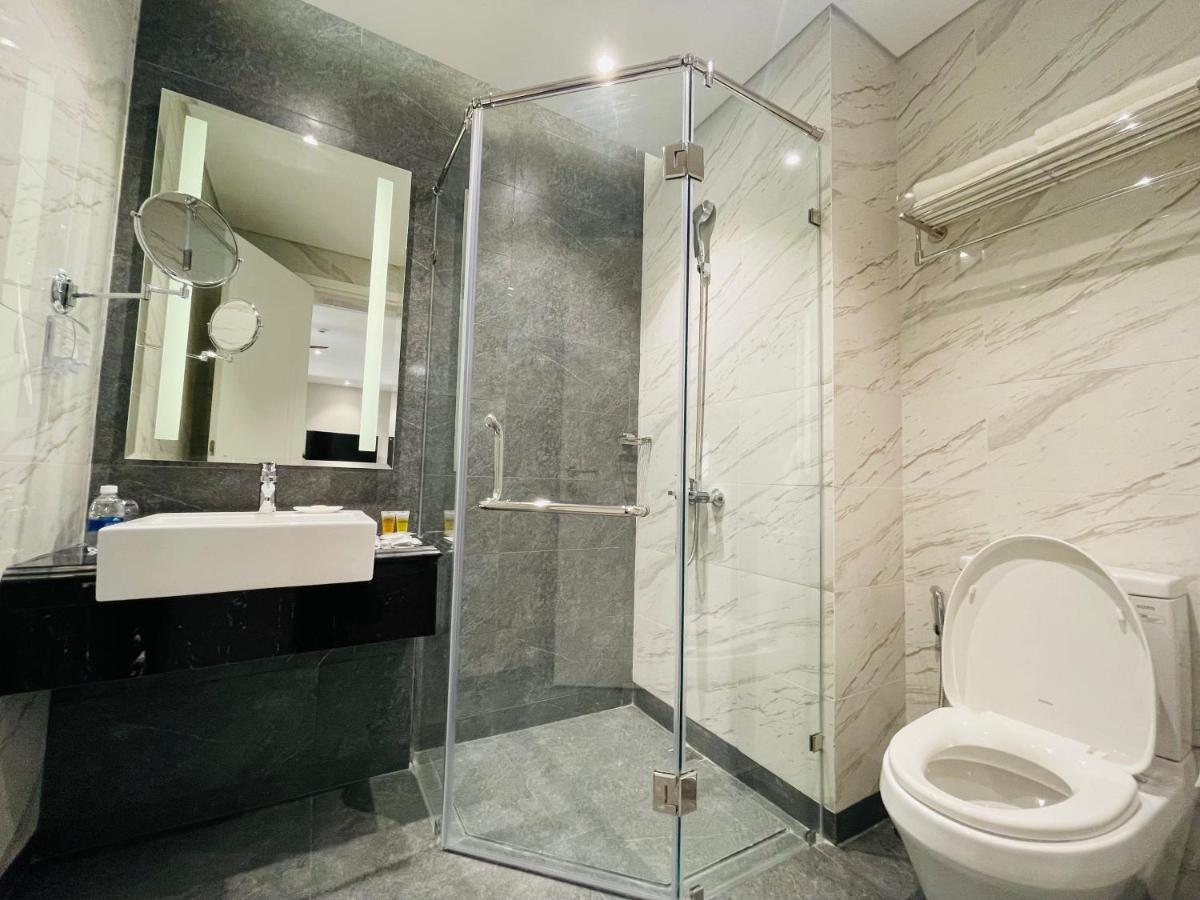 Armin Homes Altara Residences Куинён Номер фото